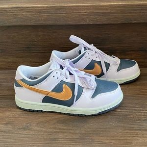 Nike Dunk Low SE